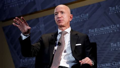 A­m­a­z­o­n­­u­n­ ­k­u­r­u­c­u­s­u­ ­J­e­f­f­ ­B­e­z­o­s­ ­C­E­O­­l­u­k­ ­g­ö­r­e­v­i­n­d­e­n­ ­a­y­r­ı­l­ı­y­o­r­ ­-­ ­T­e­k­n­o­l­o­j­i­ ­H­a­b­e­r­l­e­r­i­